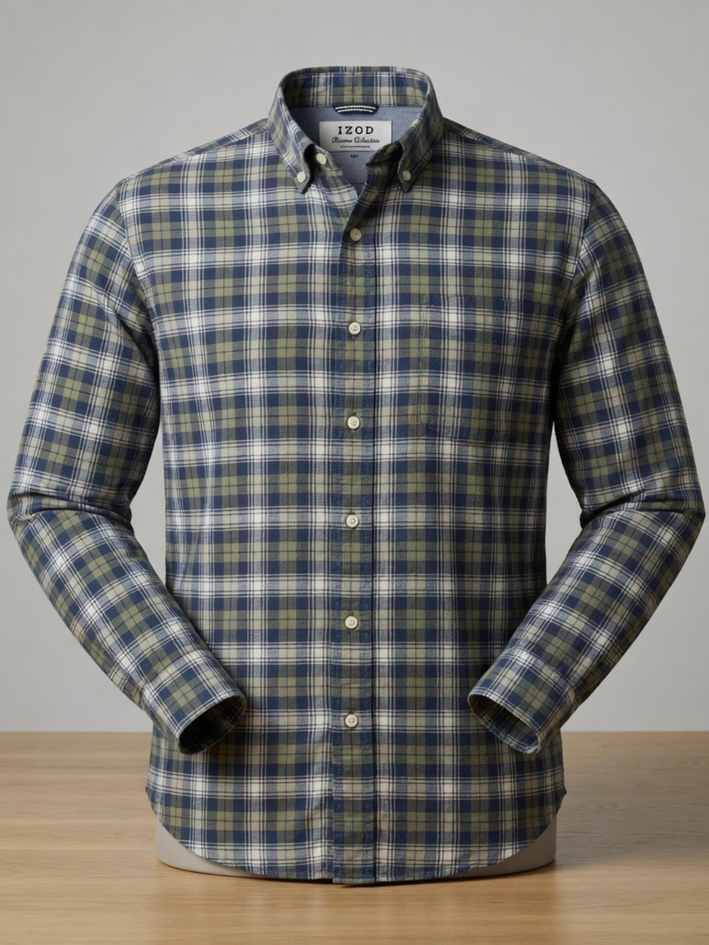 Izod Olive and Blue Plaid Button-Down Shirt Men’s Medium